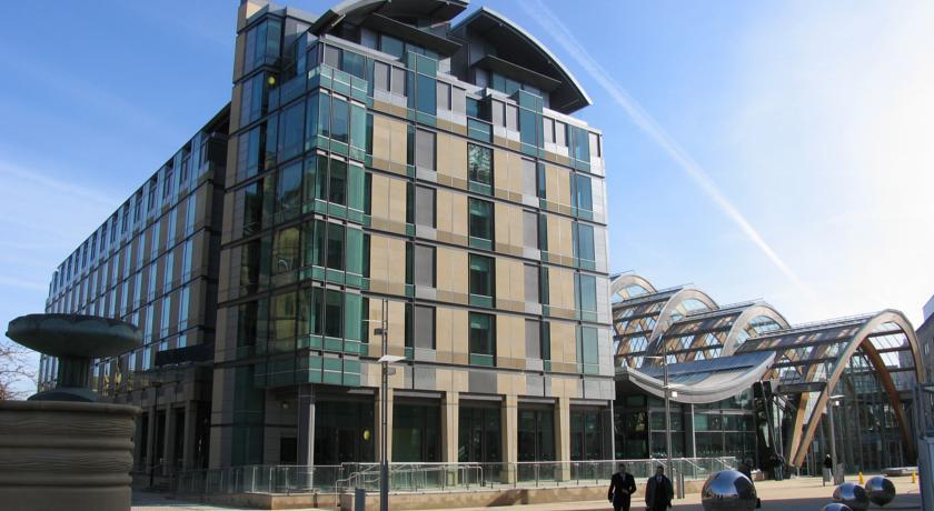 Отель Mercure Sheffield St Paul's Hotel & Spa