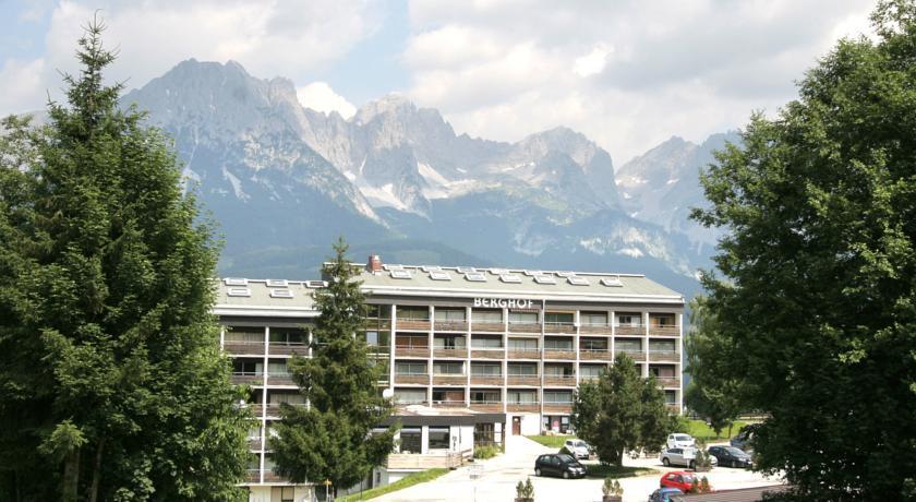 Апартаменты Berghof