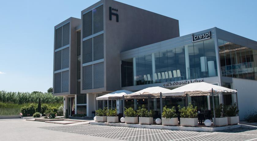 Отель Hotel I Crespi