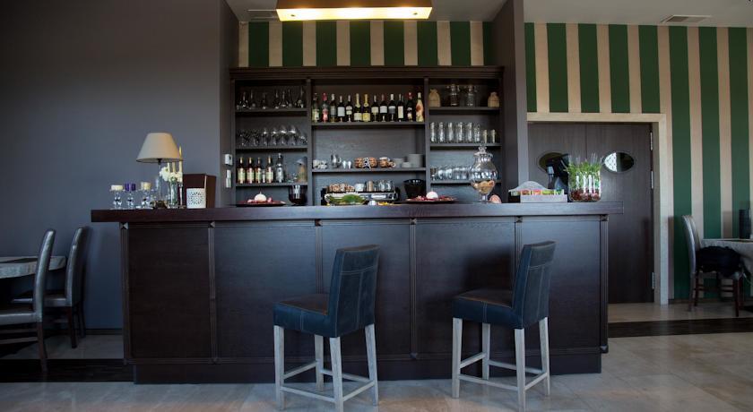 Отель Hotel Oriza
