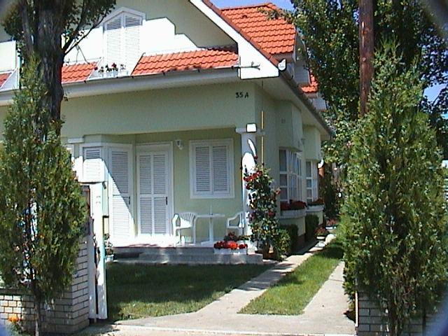 Апартаменты Csokonai guesthouse