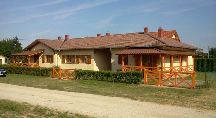 Апартаменты Dominika apartman