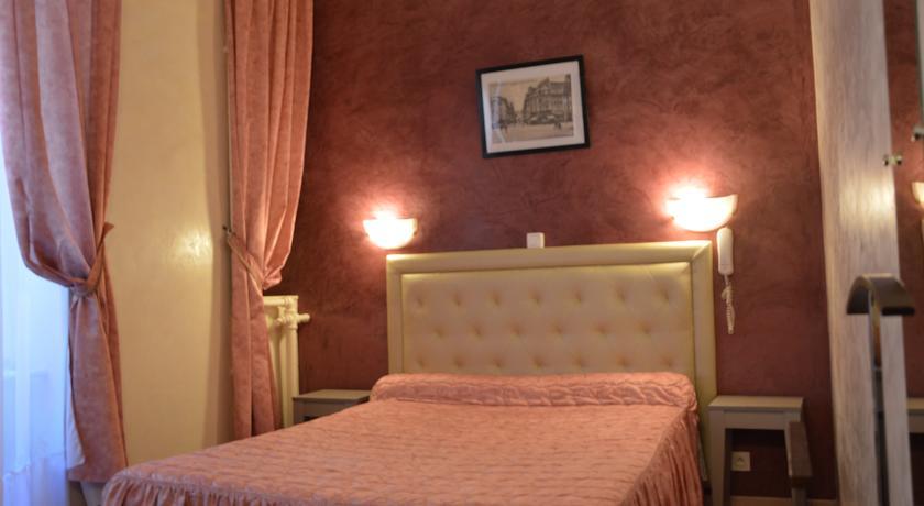Отель Royal Hotel