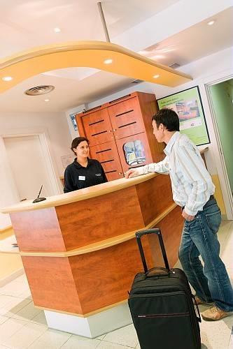 Отель ibis budget hotel Vitrolles
