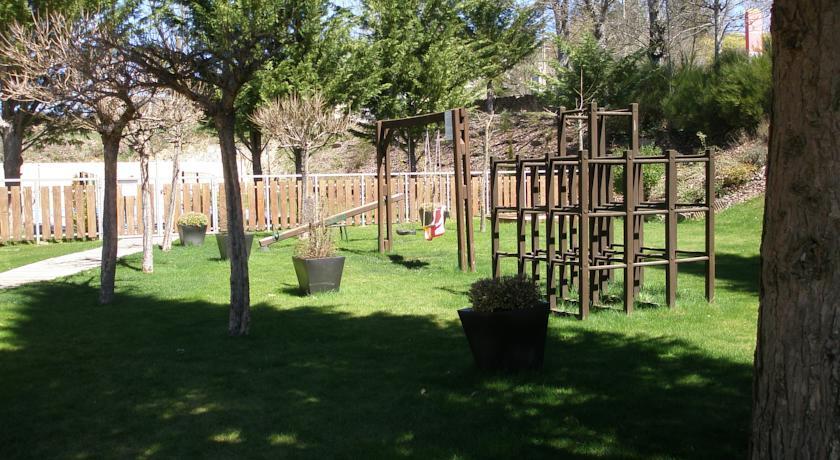 Отель Parador De Puebla De Sanabria
