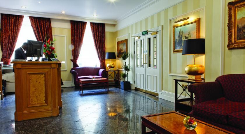 Clarendon Town House