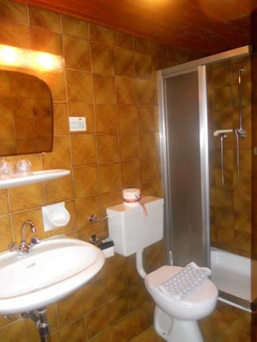 Отель Gasthof Goldenes Lamm