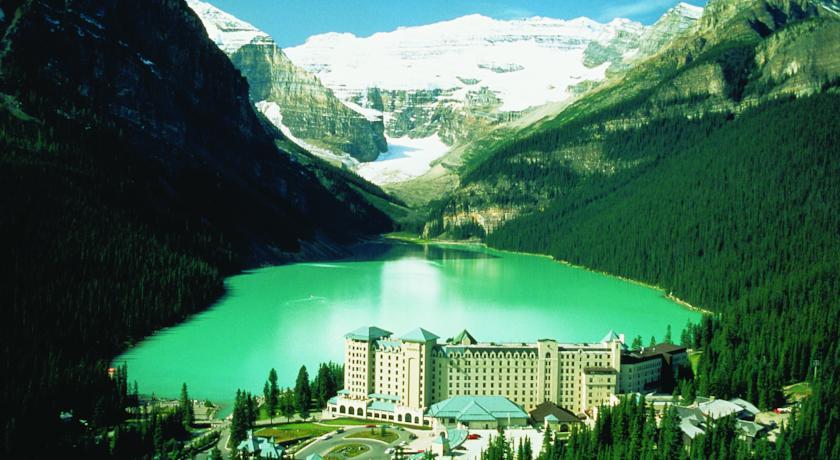Отель Fairmont Château Lake Louise