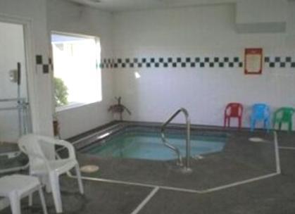 Отель Americas Best Value Inn & Suites-Forest Grove Hillsboro