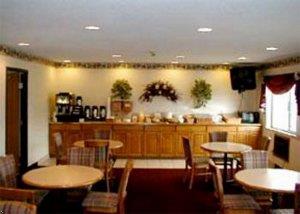 Отель Comfort Inn East