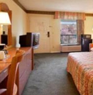 Отель Days Inn Franklin Nashville