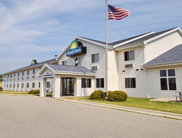 Отель Days Inn Neenah