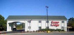 Отель Econo Lodge East