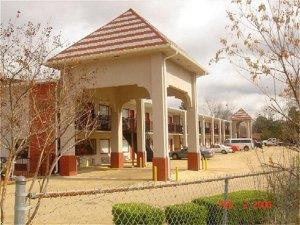 Мини-отель GuestHouse Inn and Suites