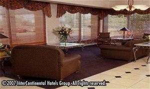 Отель Holiday Inn Tomah-Exit 143