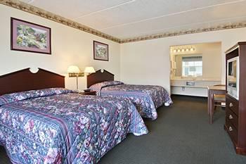 Отель Red Rose Inn And Suites