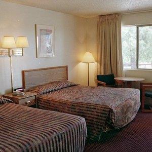 Отель Americana Inn-Route 66 