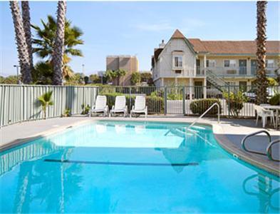 Отель Super 8 San Bernardino Hospitality Lane