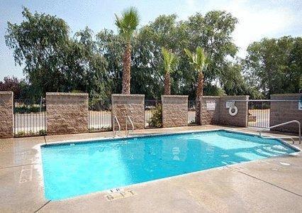 Отель Econo Lodge Fresno