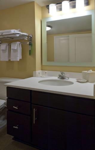 Отель TownePlace Suites Pensacola