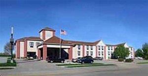 Отель Comfort Inn & Suites