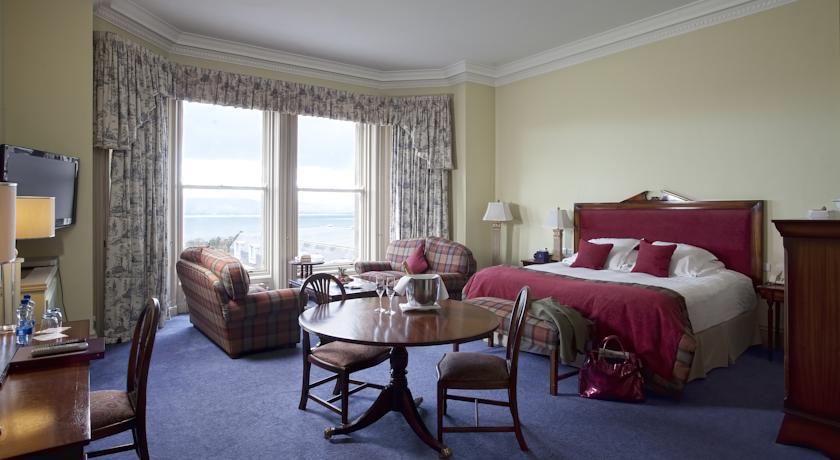 Отель The Culloden Estate and Spa