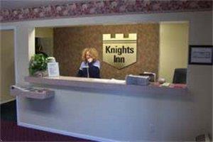 Отель Knights Inn New Philadelphia