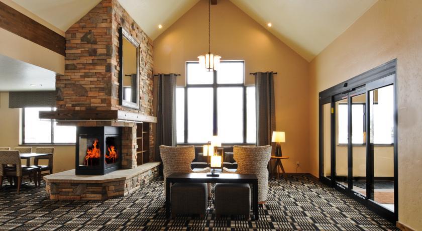 Отель Alpine Inn