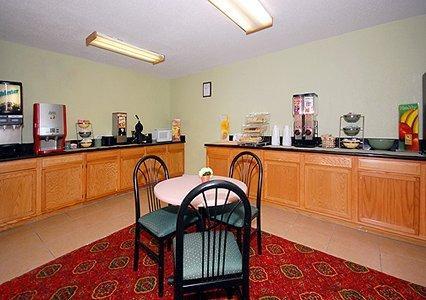 Отель Quality Inn Homewood