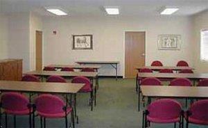 Отель Quality Inn & Suites