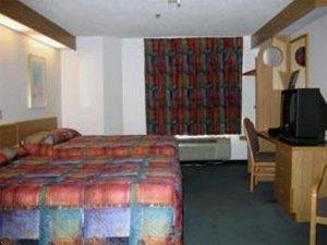 Отель Sleep Inn & Suites