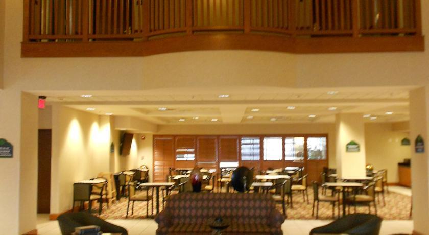 Отель Wingate by Wyndham - Maryland Heights 