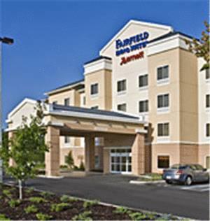Отель Fairfield Inn & Suites Plainville