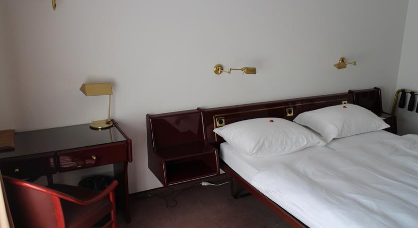 Отель Swiss Dreams Hotel Gallo