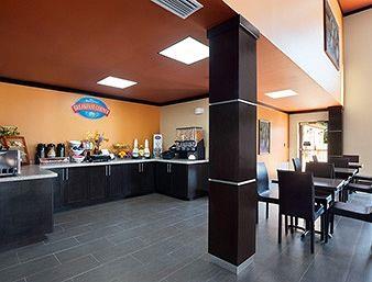 Отель Baymont Inn And Suites Ennis