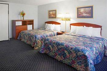Отель Americas Best Value Inn 