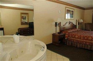 Отель Country Inn & Suites By Carlson DFW Airport South