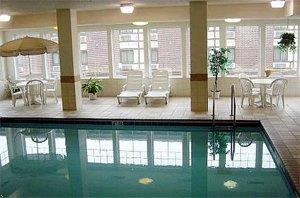 Отель Country Inn & Suites 