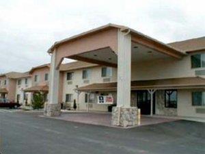 Отель Comfort Inn West