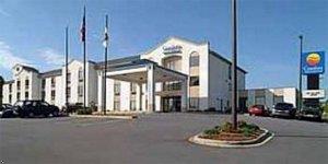 Отель Comfort Inn & Suites