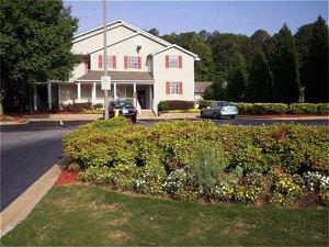 Отель Hometown Inn ATL-Riverdale