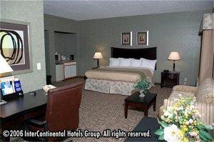 Отель Holiday Inn Express HARRISONBURG