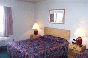 Отель Knights Inn Mill City