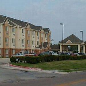Отель Microtel Inn & Suites 