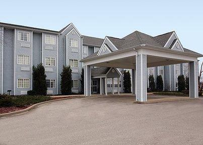 Отель Microtel Inn & Suites