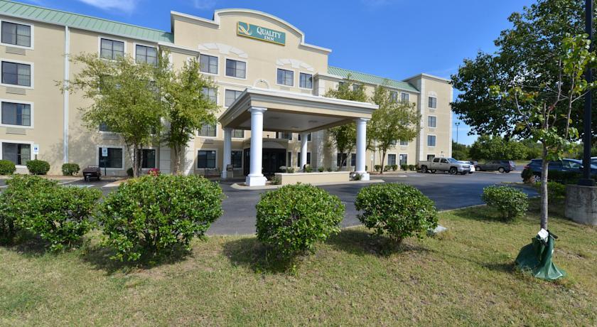 Отель Quality Inn Murfreesboro