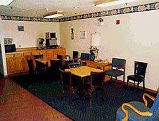 Отель Knights Inn Ferguson