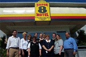 Отель Super 8 Motel - Seville