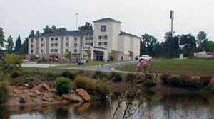Отель Sleep Inn & Suites