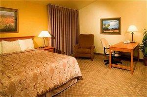 Отель Sierra Suites